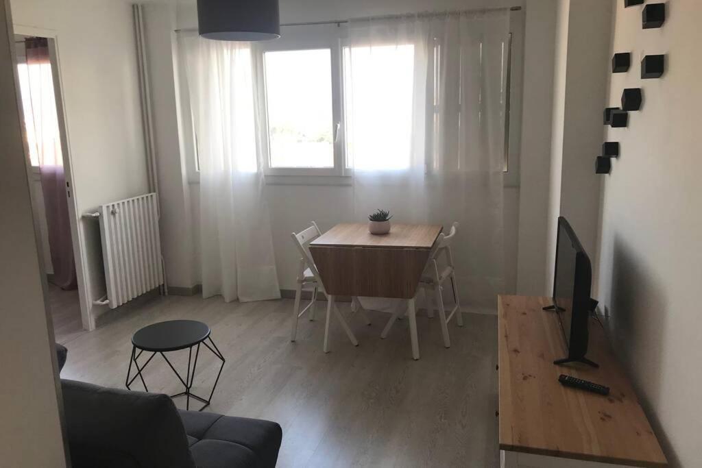 Bel Appartement T3 Mourillon A 5 Min Des Plages - Vue Mer Tolón Exterior foto